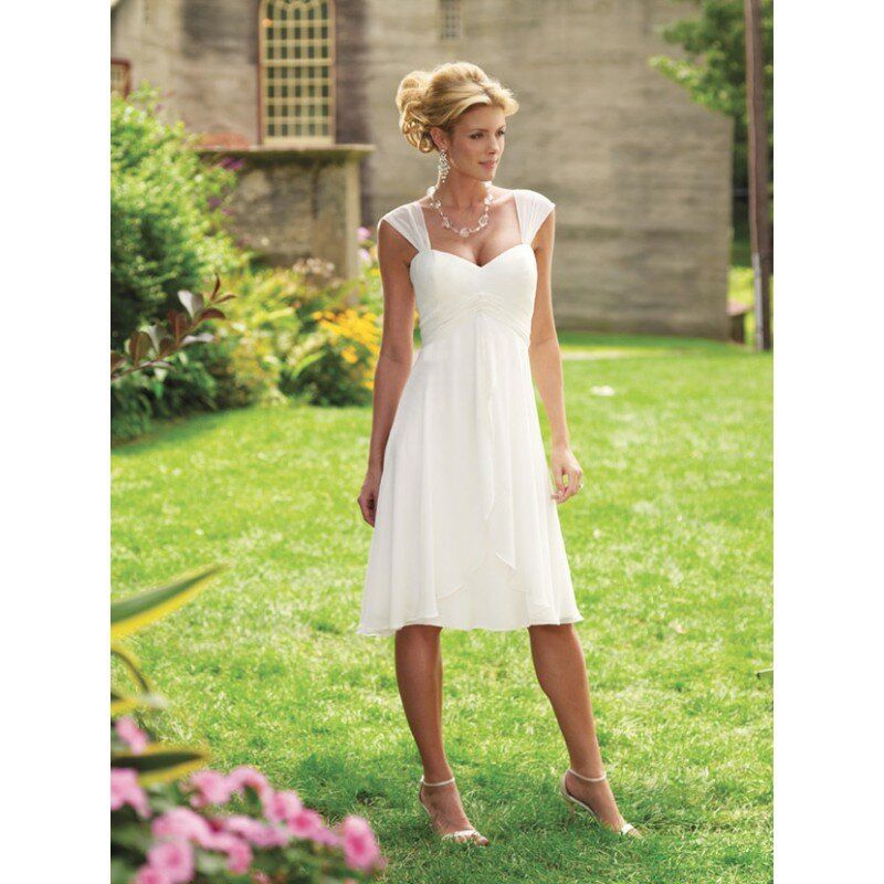 Casual beach wedding dresses Photo - 10