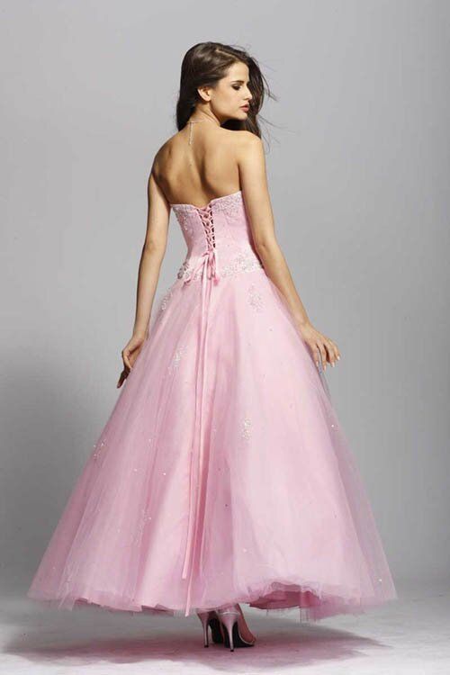 Light pink wedding dress Photo - 13
