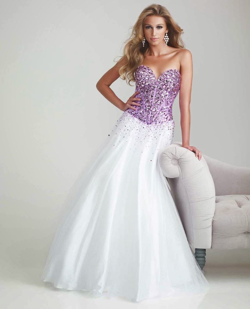 Purple and white wedding dresses Photo - 12