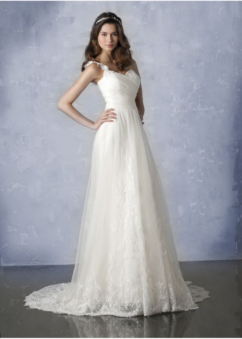 Wedding dresses with straps Photo - 3