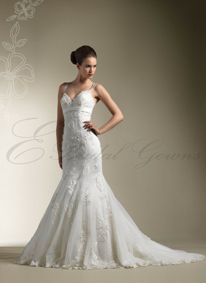 Wedding dresses with straps Photo - 5