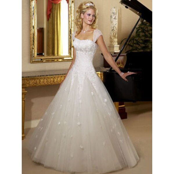 A line cap sleeve wedding dresses Photo - 9