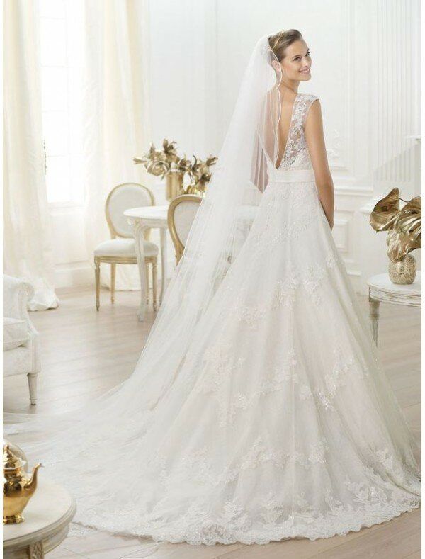 A line cap sleeve wedding dresses Photo - 10