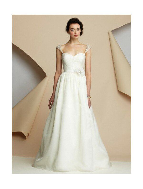 A line cap sleeve wedding dresses Photo - 2