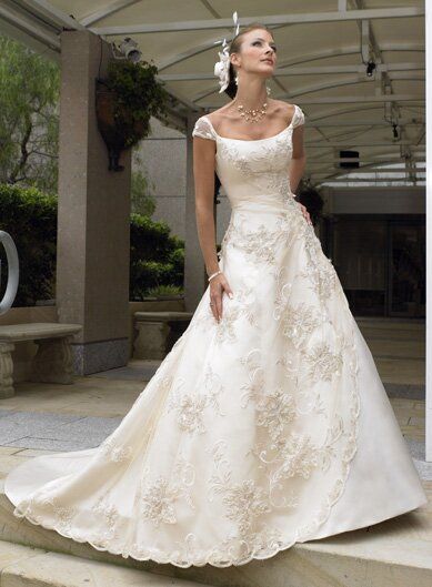 A line cap sleeve wedding dresses Photo - 3