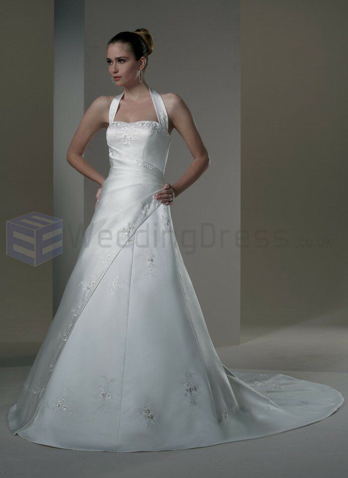 A line halter wedding dresses Photo - 3