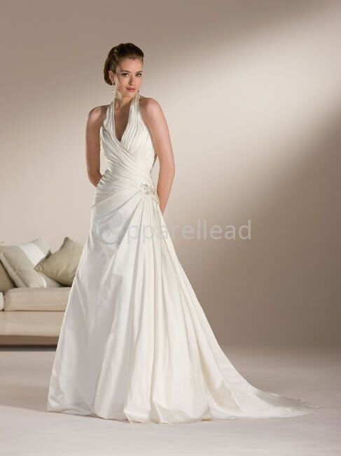 A line halter wedding dresses Photo - 6
