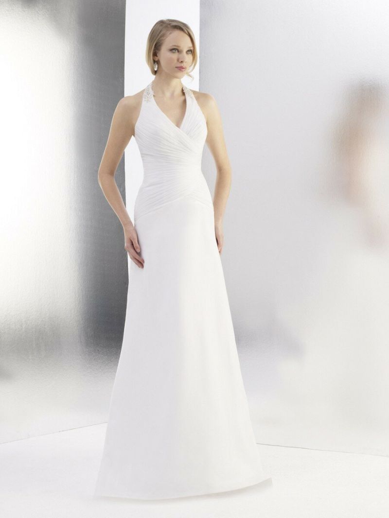 A line halter wedding dresses Photo - 8