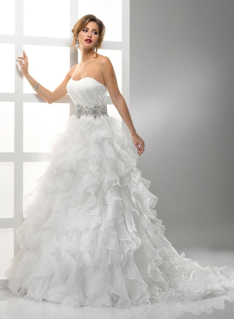A line organza wedding dresses Photo - 2