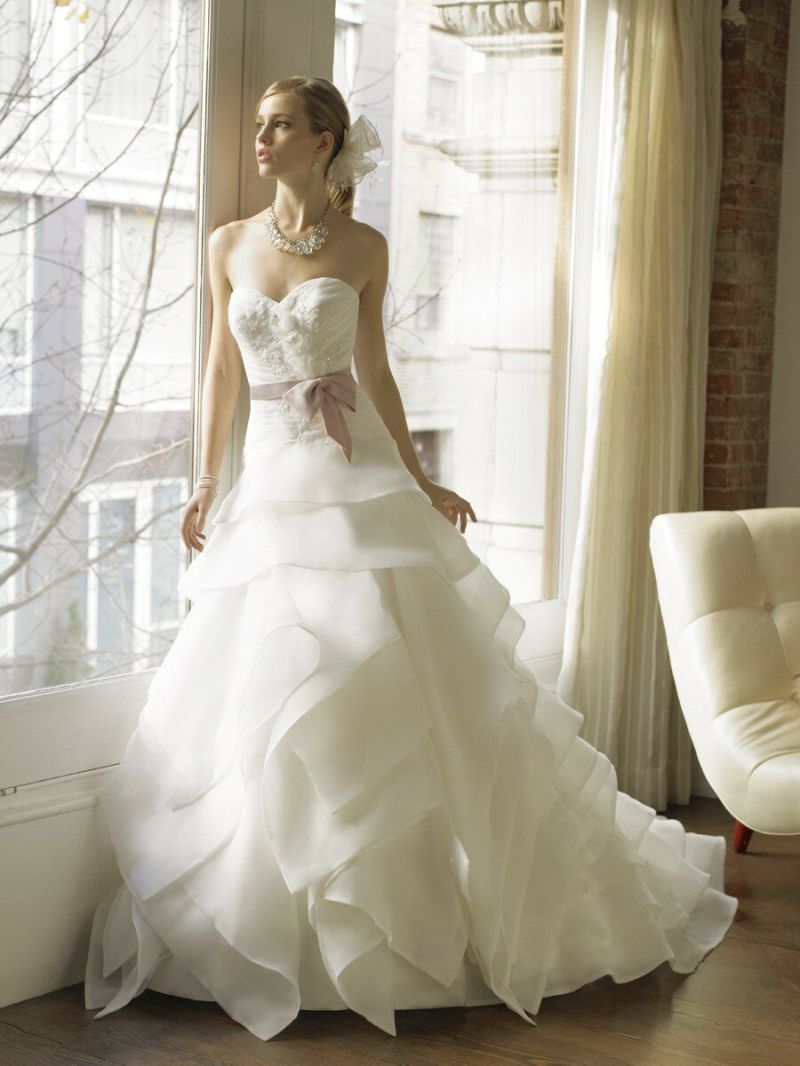 A line organza wedding dresses Photo - 7