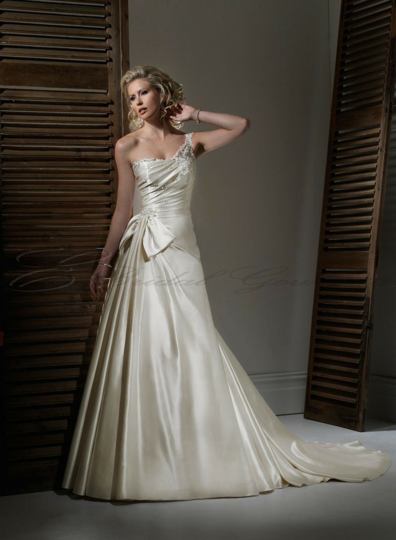 A line satin wedding dresses Photo - 2