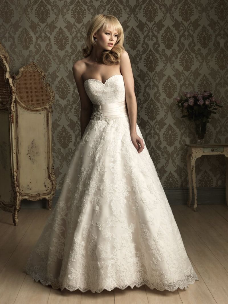 A line style wedding dresses Photo - 9