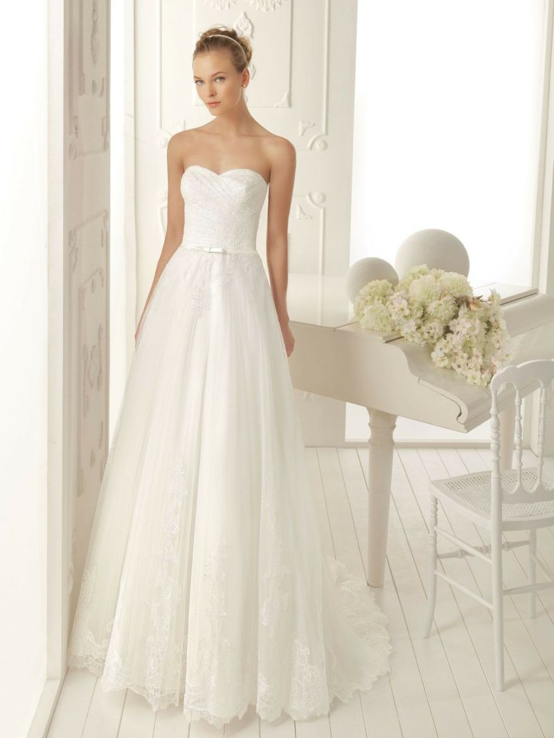 A line style wedding dresses Photo - 4