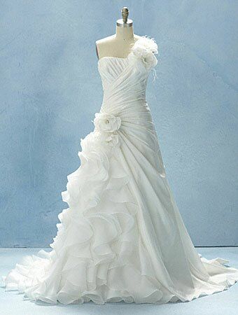 Alfred Angelo ariel wedding dresses Photo - 6