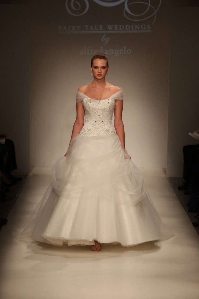 Alfred Angelo disney wedding dresses Photo - 6