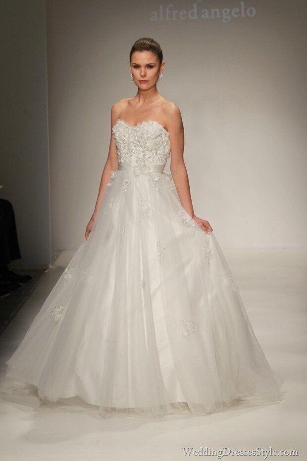 Alfred Angelo wedding dresses Photo - 1