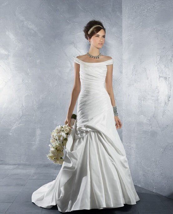 Alfred Angelo wedding dresses Photo - 5