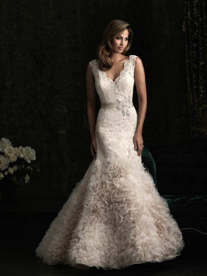 Allure lace wedding dresses Photo - 1