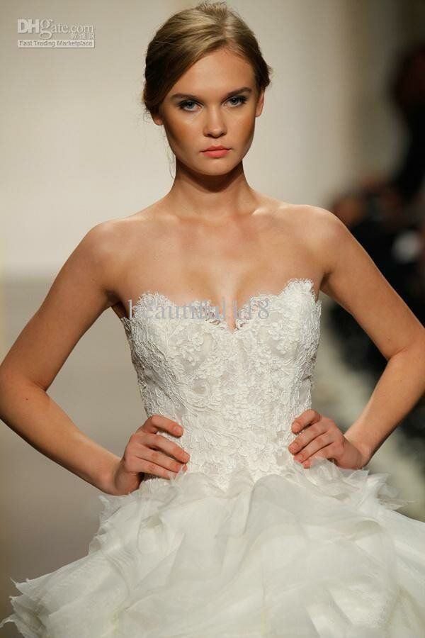 Amazing lace wedding dresses Photo - 9