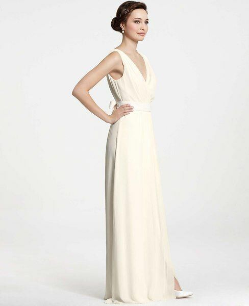 Ann Taylor goddess v neck wedding dresses Photo - 10