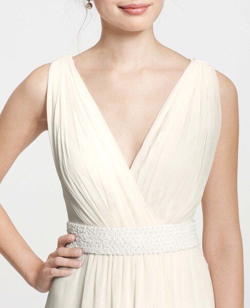 Ann Taylor goddess v neck wedding dresses Photo - 6