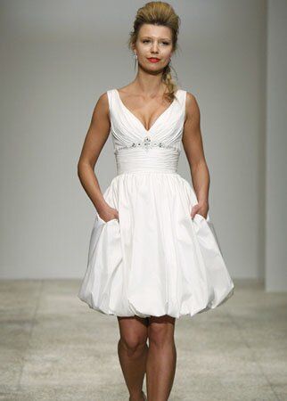 Beach short wedding dresses Photo - 9