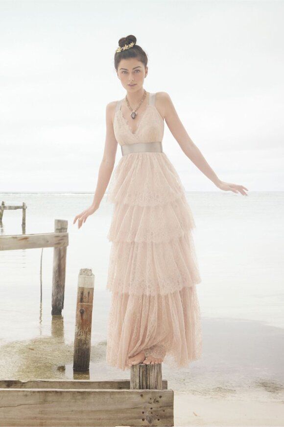 Blush wedding dresses Photo - 4