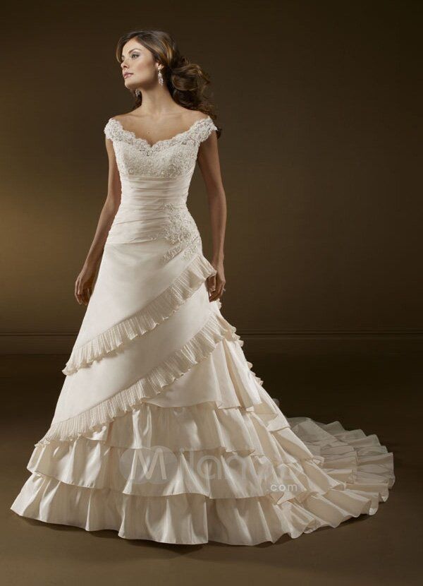 Cute short wedding dresses Photo - 9