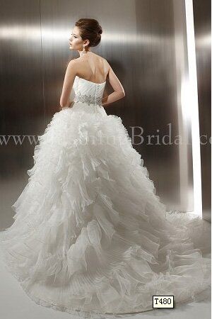 Cute simple wedding dresses Photo - 1