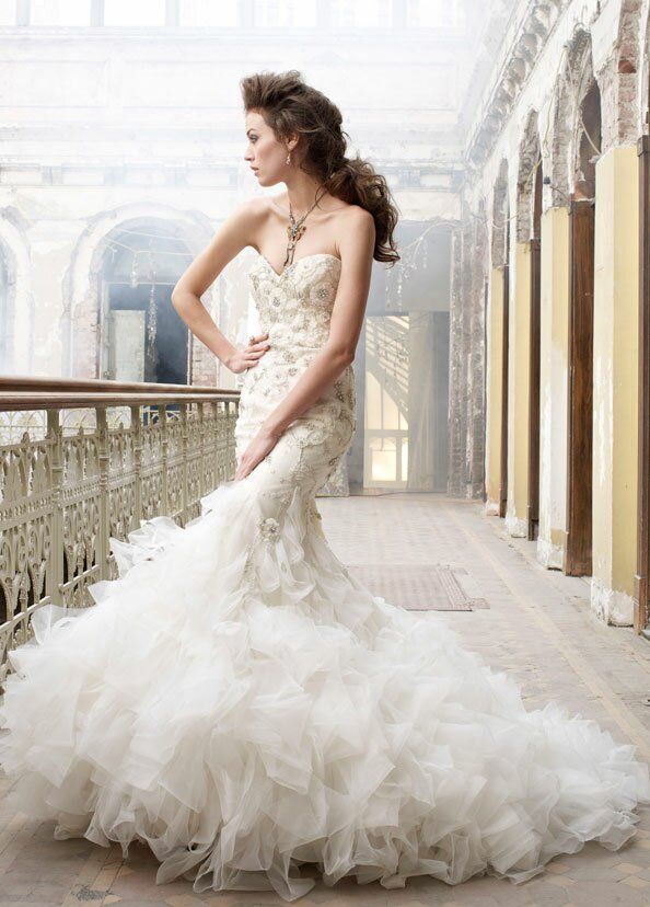 Lazaro Trumpet wedding dresses Photo - 1