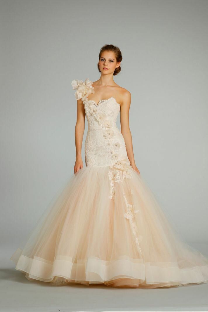 Lazaro wedding dresses Photo - 1
