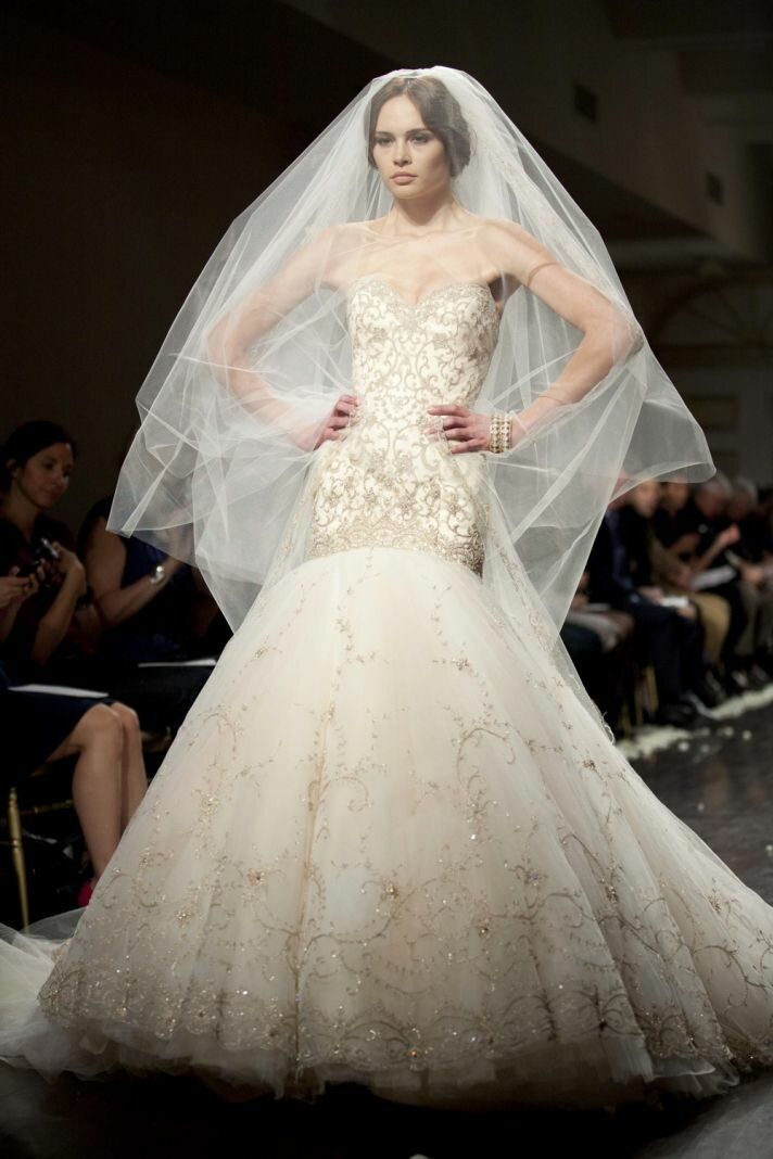 Lazaro wedding dresses 2012 Photo - 2
