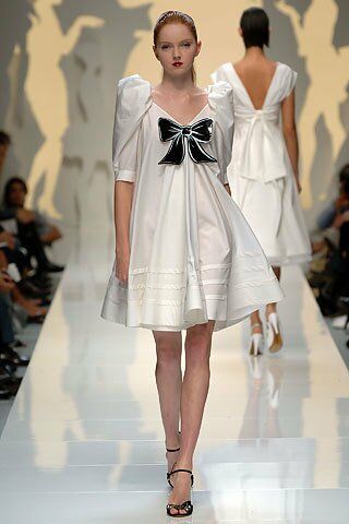 Retro style wedding dresses Photo - 5