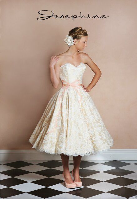 Stephanie James wedding dresses Photo - 5