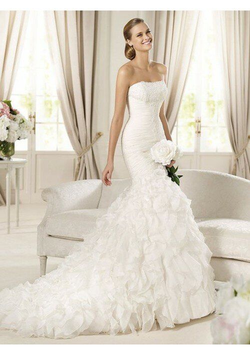 Top wedding dresses designers 2013 Photo - 1
