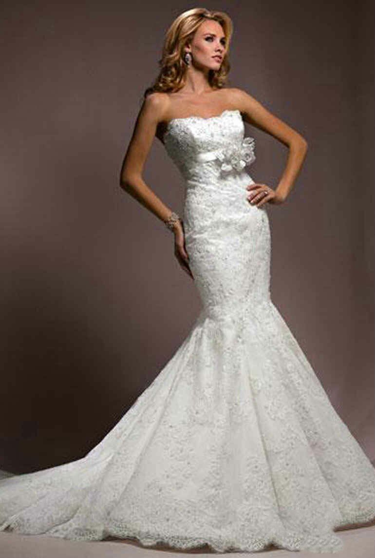 Top wedding dresses designers 2013 Photo - 4