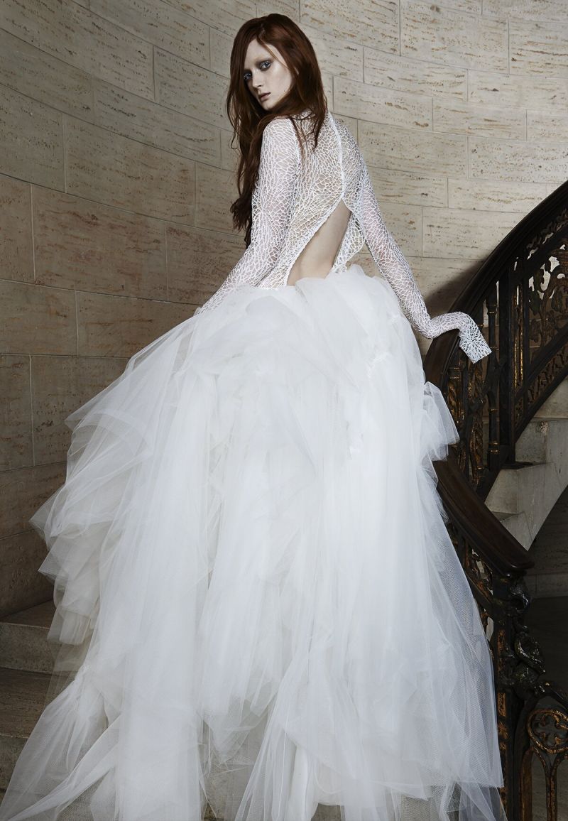 Vera Wang sheath wedding dresses Photo - 9