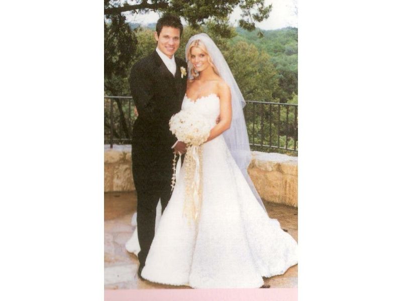 Vera Wang stephanie wedding dresses Photo - 1