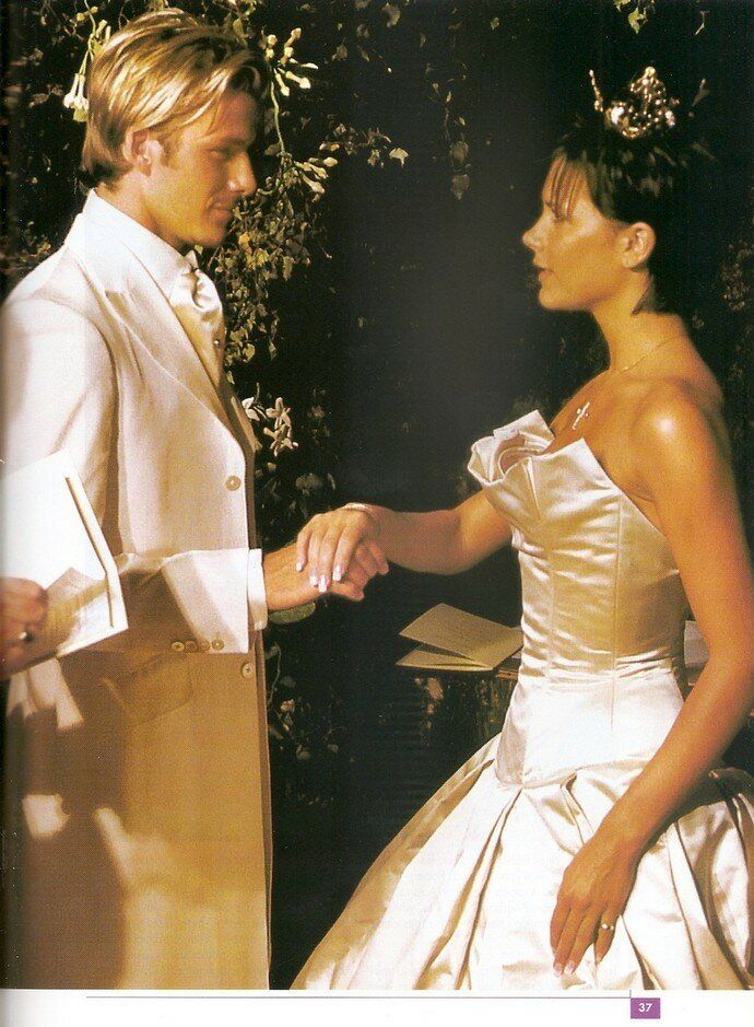 Victoria Beckham wedding dresses Photo - 2