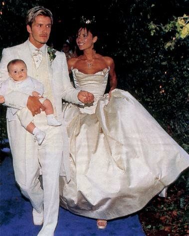 Victoria Beckham wedding dresses Photo - 4