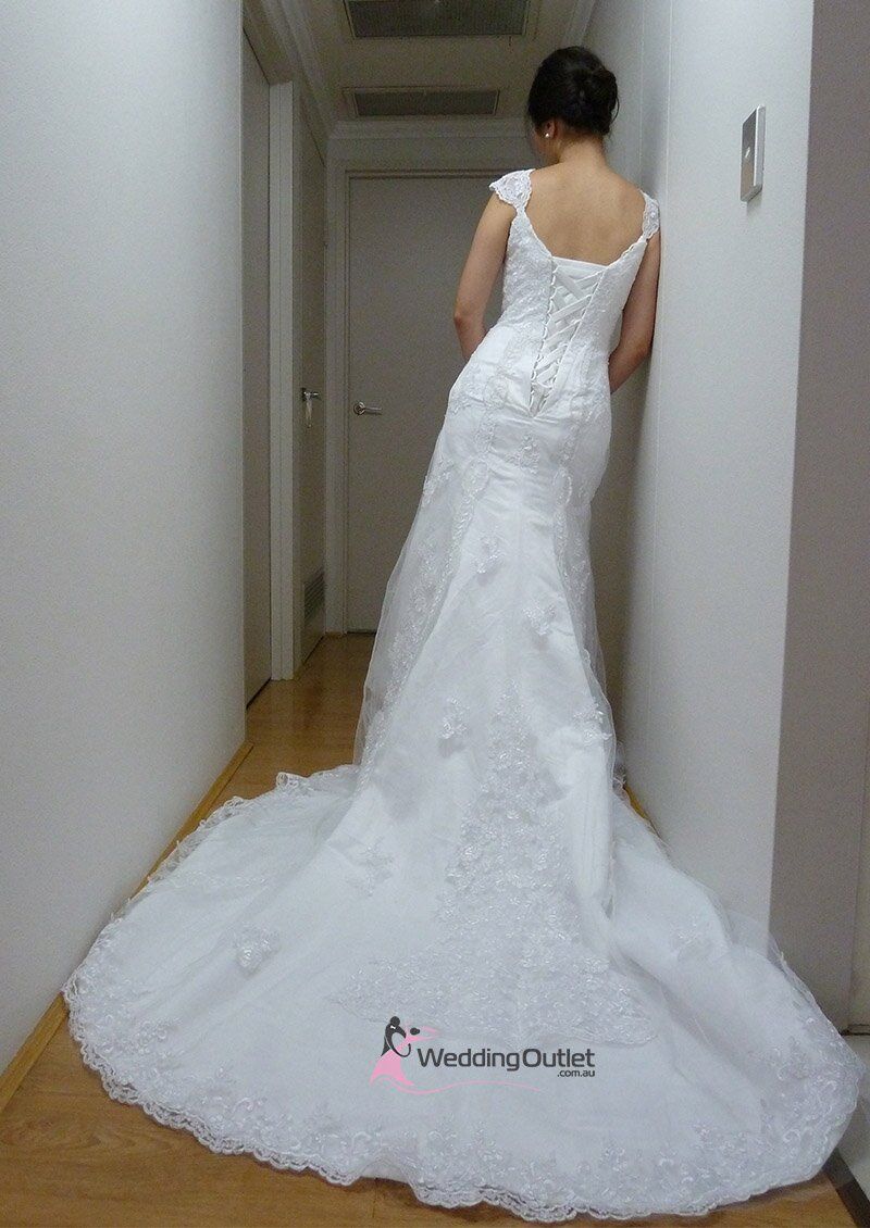 Vintage wedding dresses material Photo - 1