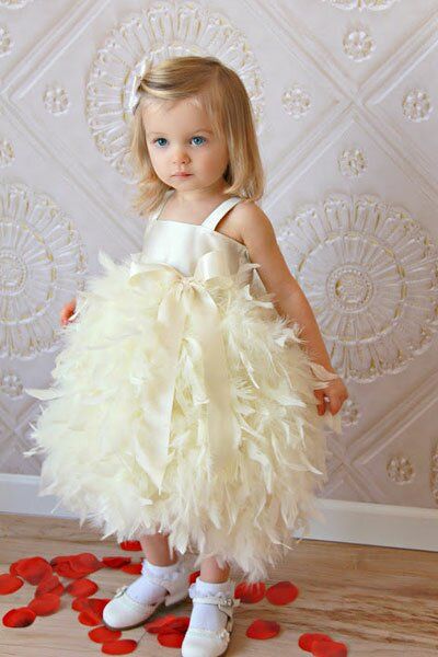 Wedding dresses for baby girl Photo - 7