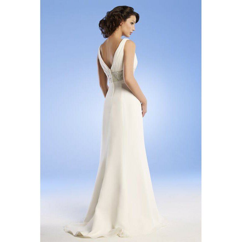 Wedding dresses for petite girls Photo - 4