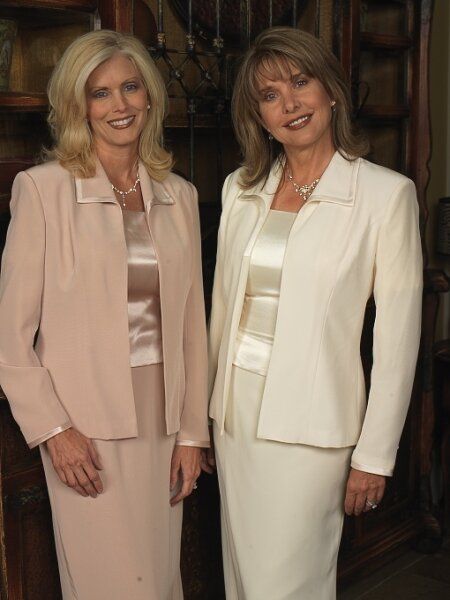 Wedding dresses for plus size brides Photo - 6