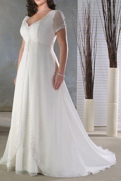 Wedding dresses for plus sizes Photo - 2