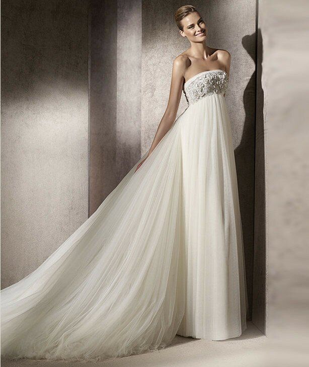 Wedding dresses for pregnancy Photo - 5