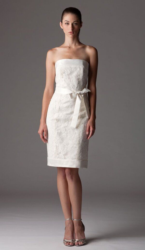 Wedding dresses for reception Photo - 10