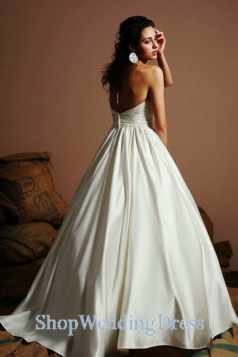 Wedding dresses for small weddings Photo - 7