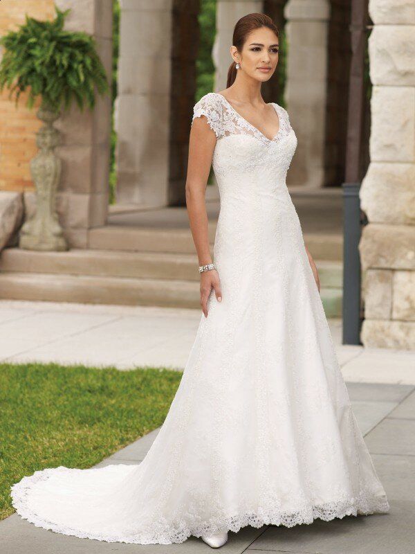 Wedding dresses for summer Photo - 1