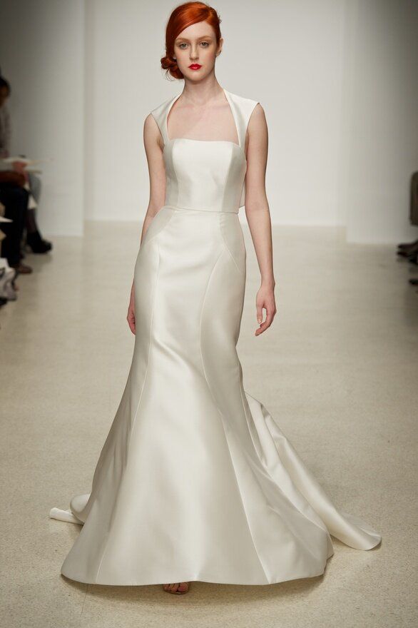 Wedding dresses for the mature bride Photo - 1